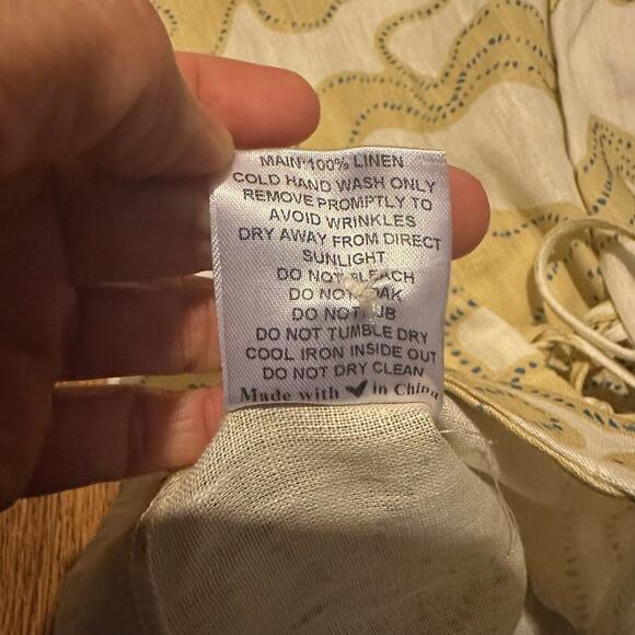 VRG GRL white yellow sleeveless linen top blouse size 6 front buttons back tie - Picture 6 of 8